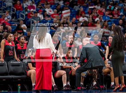 Thumbnail 2 in Wagner vs Liberty (UIL 5A Basketball State Semifinal) photogallery.
