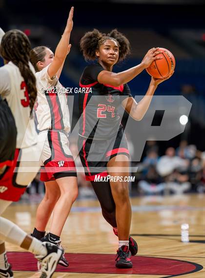 Thumbnail 1 in Wagner vs Liberty (UIL 5A Basketball State Semifinal) photogallery.