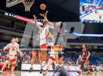 Thumbnail 2 in Wagner vs Liberty (UIL 5A Basketball State Semifinal) photogallery.