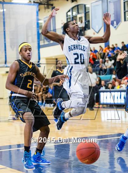 Thumbnail 2 in Simeon vs. Berkeley Prep photogallery.