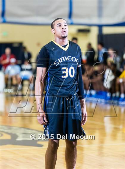 Thumbnail 2 in Simeon vs. Berkeley Prep photogallery.