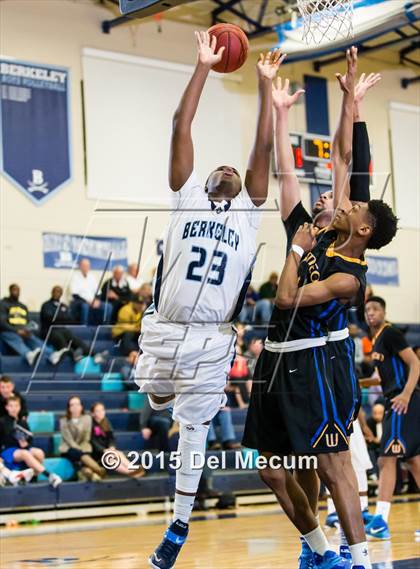 Thumbnail 1 in Simeon vs. Berkeley Prep photogallery.