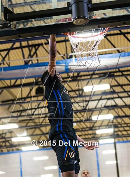 Thumbnail 3 in Simeon vs. Berkeley Prep photogallery.