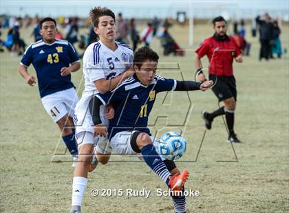 Thumbnail 3 in Warren vs. Carlsbad photogallery.