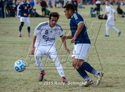 Thumbnail 2 in Warren vs. Carlsbad photogallery.