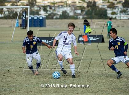 Thumbnail 2 in Warren vs. Carlsbad photogallery.