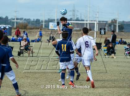 Thumbnail 3 in Warren vs. Carlsbad photogallery.