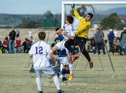 Thumbnail 3 in Warren vs. Carlsbad photogallery.