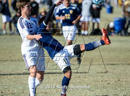 Thumbnail 2 in Warren vs. Carlsbad photogallery.