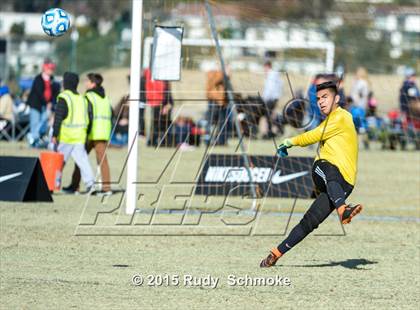 Thumbnail 3 in Warren vs. Carlsbad photogallery.