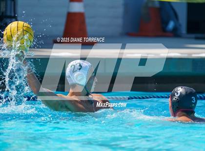 Thumbnail 2 in De La Salle vs Bishop's (South Coast Tournament) photogallery.