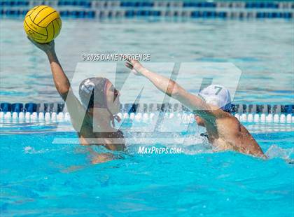 Thumbnail 2 in De La Salle vs Bishop's (South Coast Tournament) photogallery.