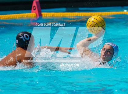 Thumbnail 2 in De La Salle vs Bishop's (South Coast Tournament) photogallery.