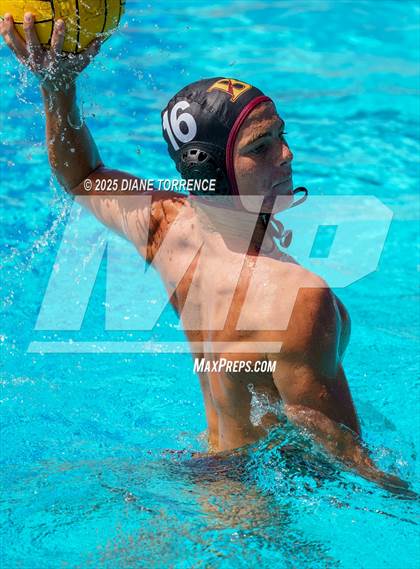 Thumbnail 2 in De La Salle vs Bishop's (South Coast Tournament) photogallery.