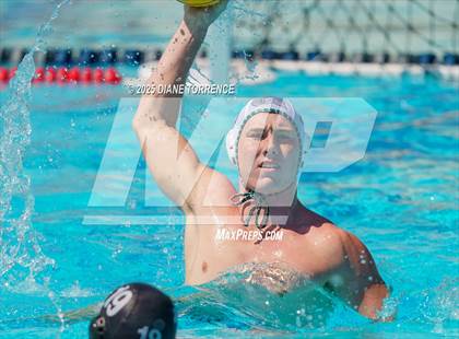 Thumbnail 2 in De La Salle vs Bishop's (South Coast Tournament) photogallery.