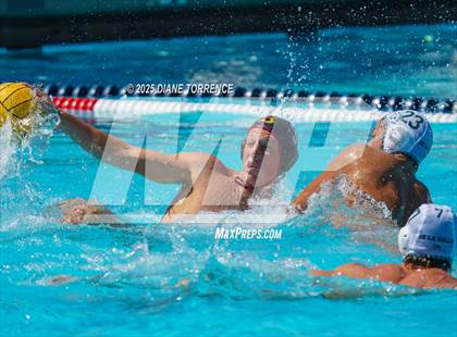 Thumbnail 2 in De La Salle vs Bishop's (South Coast Tournament) photogallery.