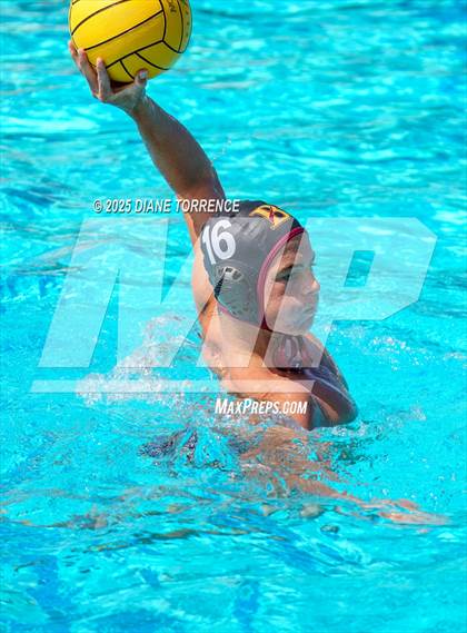 Thumbnail 2 in De La Salle vs Bishop's (South Coast Tournament) photogallery.