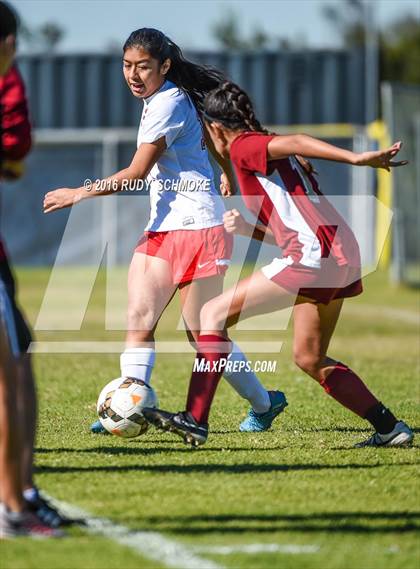 Thumbnail 3 in Mission Hills vs. Fallbrook (Baron Tournament) photogallery.