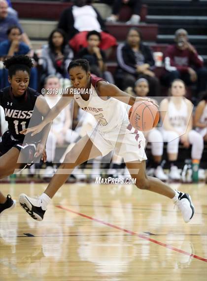 Thumbnail 2 in Weiss @ Rouse photogallery.
