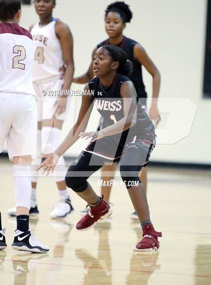 Thumbnail 3 in Weiss @ Rouse photogallery.