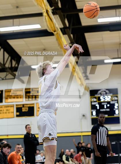 Thumbnail 3 in Lakewood @ Green Mountain photogallery.