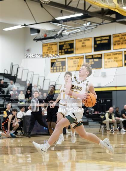 Thumbnail 1 in Lakewood @ Green Mountain photogallery.