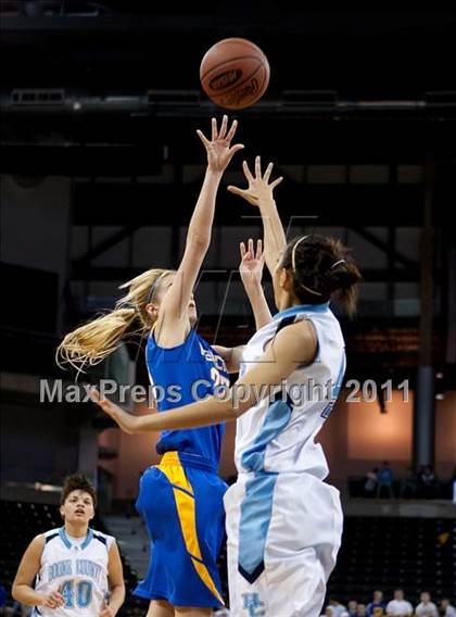 Thumbnail 3 in Boone County vs Newport Central Catholic (KHSAA Ninth Region Final) photogallery.