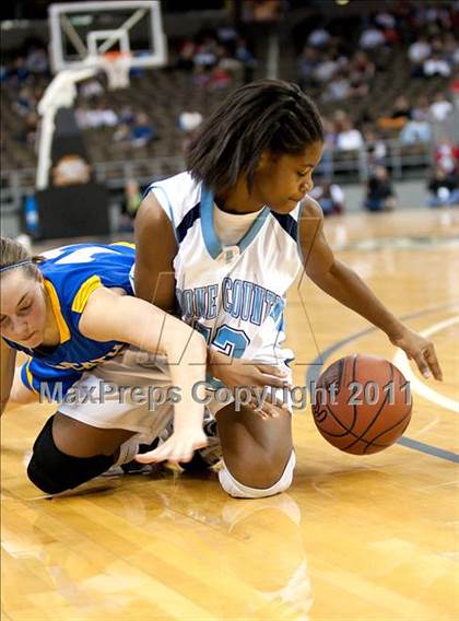 Thumbnail 3 in Boone County vs Newport Central Catholic (KHSAA Ninth Region Final) photogallery.