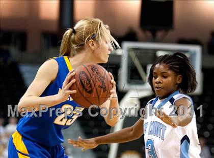Thumbnail 1 in Boone County vs Newport Central Catholic (KHSAA Ninth Region Final) photogallery.