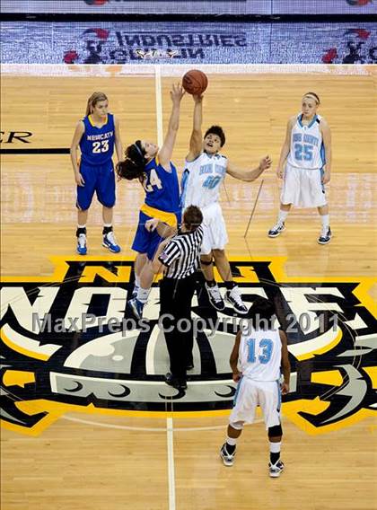Thumbnail 3 in Boone County vs Newport Central Catholic (KHSAA Ninth Region Final) photogallery.