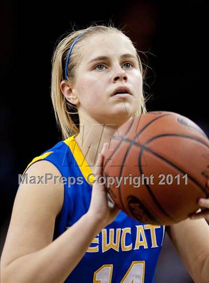 Thumbnail 2 in Boone County vs Newport Central Catholic (KHSAA Ninth Region Final) photogallery.