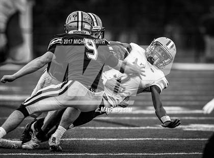 Thumbnail 2 in Westfield vs. Woodbridge (VHSL 6A Semifinal) photogallery.