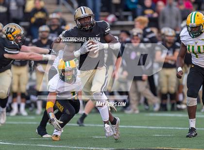 Thumbnail 2 in Westfield vs. Woodbridge (VHSL 6A Semifinal) photogallery.