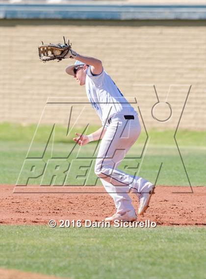 Thumbnail 2 in Whittier vs. Pueblo West (Coach Bob National Invitational) photogallery.