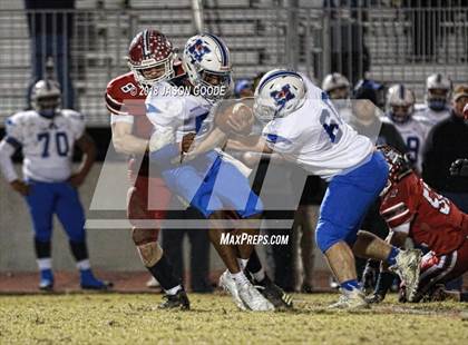 Thumbnail 1 in Tullahoma vs. Marshall County (TSSAA Division I 4A 2nd Round Playoff) photogallery.