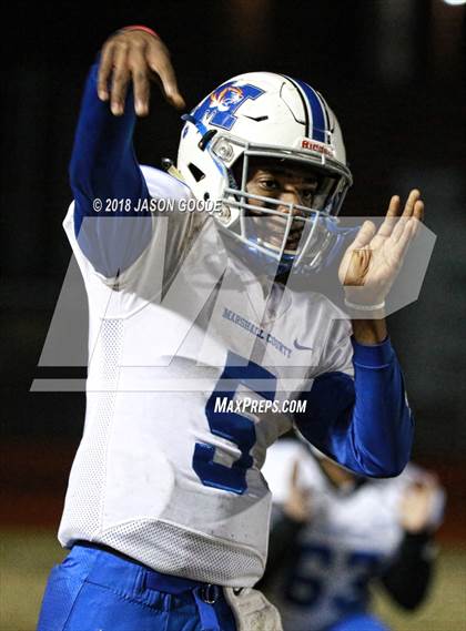 Thumbnail 1 in Tullahoma vs. Marshall County (TSSAA Division I 4A 2nd Round Playoff) photogallery.