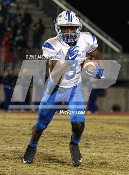 Thumbnail 2 in Tullahoma vs. Marshall County (TSSAA Division I 4A 2nd Round Playoff) photogallery.