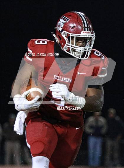 Thumbnail 1 in Tullahoma vs. Marshall County (TSSAA Division I 4A 2nd Round Playoff) photogallery.