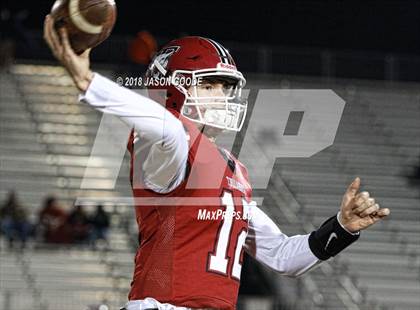 Thumbnail 1 in Tullahoma vs. Marshall County (TSSAA Division I 4A 2nd Round Playoff) photogallery.
