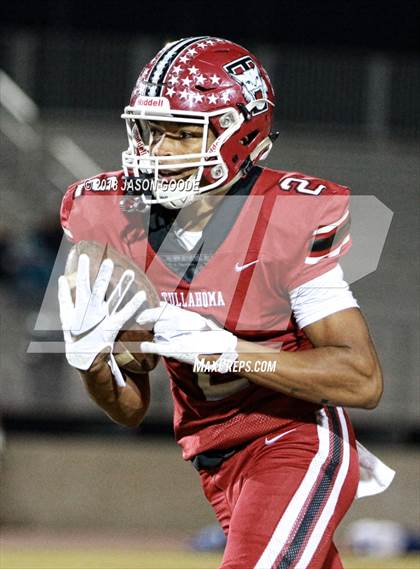 Thumbnail 2 in Tullahoma vs. Marshall County (TSSAA Division I 4A 2nd Round Playoff) photogallery.