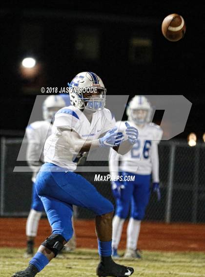 Thumbnail 3 in Tullahoma vs. Marshall County (TSSAA Division I 4A 2nd Round Playoff) photogallery.