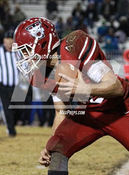 Thumbnail 1 in Tullahoma vs. Marshall County (TSSAA Division I 4A 2nd Round Playoff) photogallery.