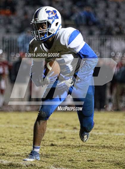 Thumbnail 2 in Tullahoma vs. Marshall County (TSSAA Division I 4A 2nd Round Playoff) photogallery.