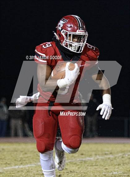 Thumbnail 2 in Tullahoma vs. Marshall County (TSSAA Division I 4A 2nd Round Playoff) photogallery.