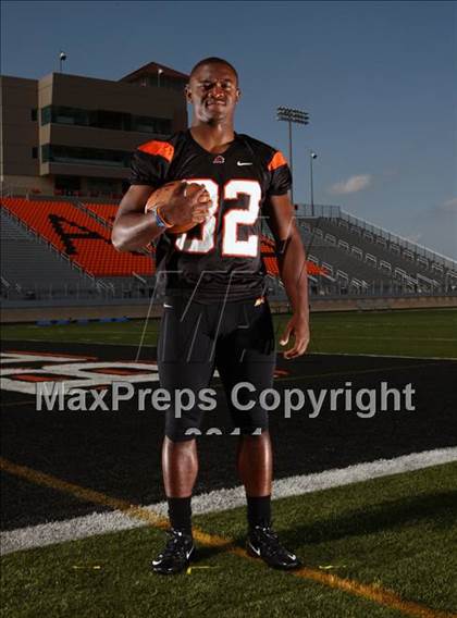 Thumbnail 3 in Aledo (Top 25 Photo Shoot) photogallery.
