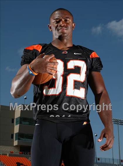 Thumbnail 2 in Aledo (Top 25 Photo Shoot) photogallery.