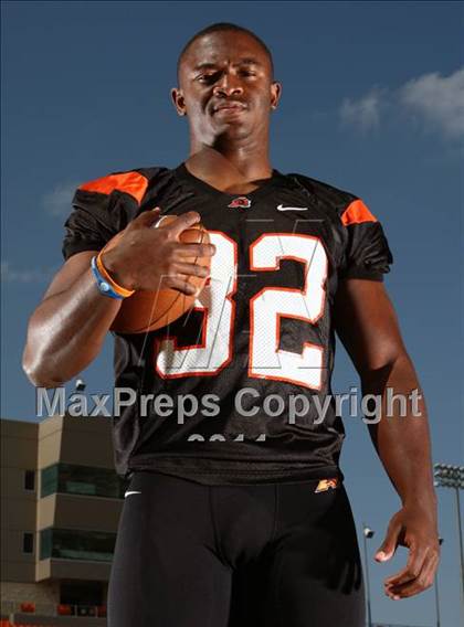 Thumbnail 3 in Aledo (Top 25 Photo Shoot) photogallery.