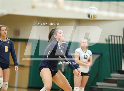 Thumbnail 3 in Clarkston @ Lake Orion photogallery.