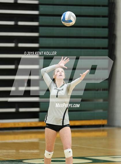 Thumbnail 2 in Clarkston @ Lake Orion photogallery.