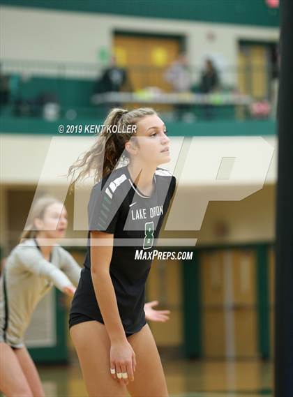 Thumbnail 1 in Clarkston @ Lake Orion photogallery.
